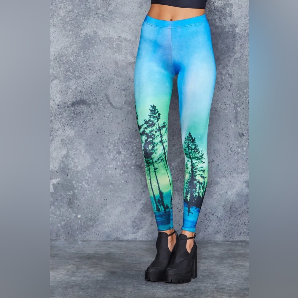 Blackmilk Aurora Skye Leggings